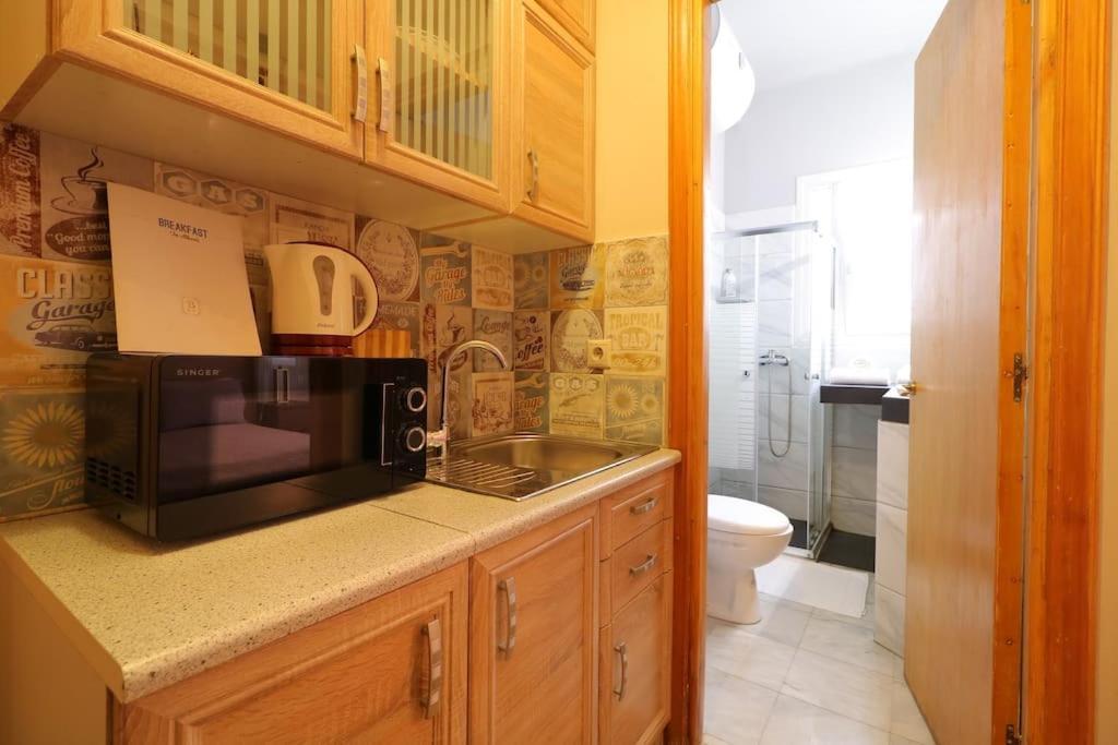 Restful Apartment - Syntagma Square Athena Bagian luar foto